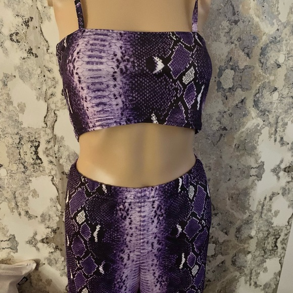 PURPLE SNAKE PRINT  HIGH WAISTED CO-ORD SET **stretchy** - Picture 2 of 3